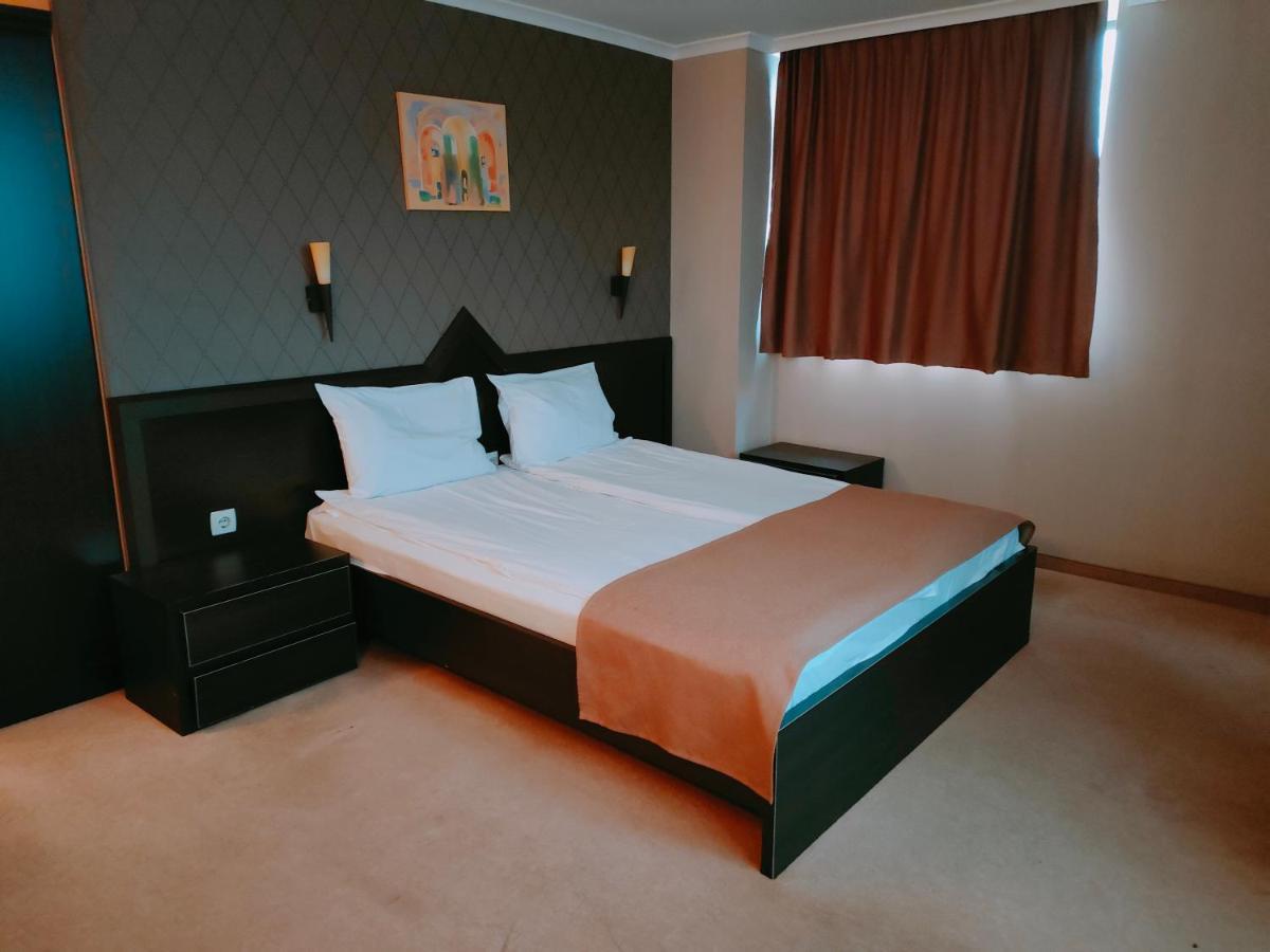 Hotel Elit Pernik Εξωτερικό φωτογραφία