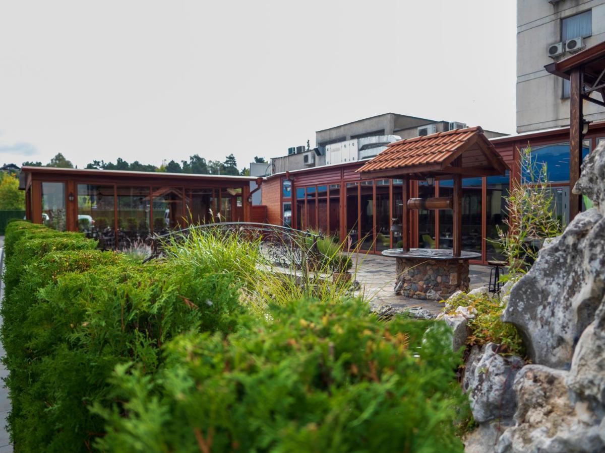 Hotel Elit Pernik Εξωτερικό φωτογραφία