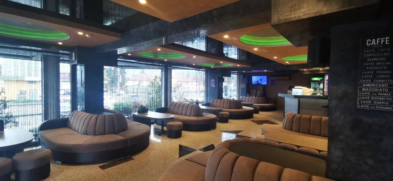 Hotel Elit Pernik Εξωτερικό φωτογραφία