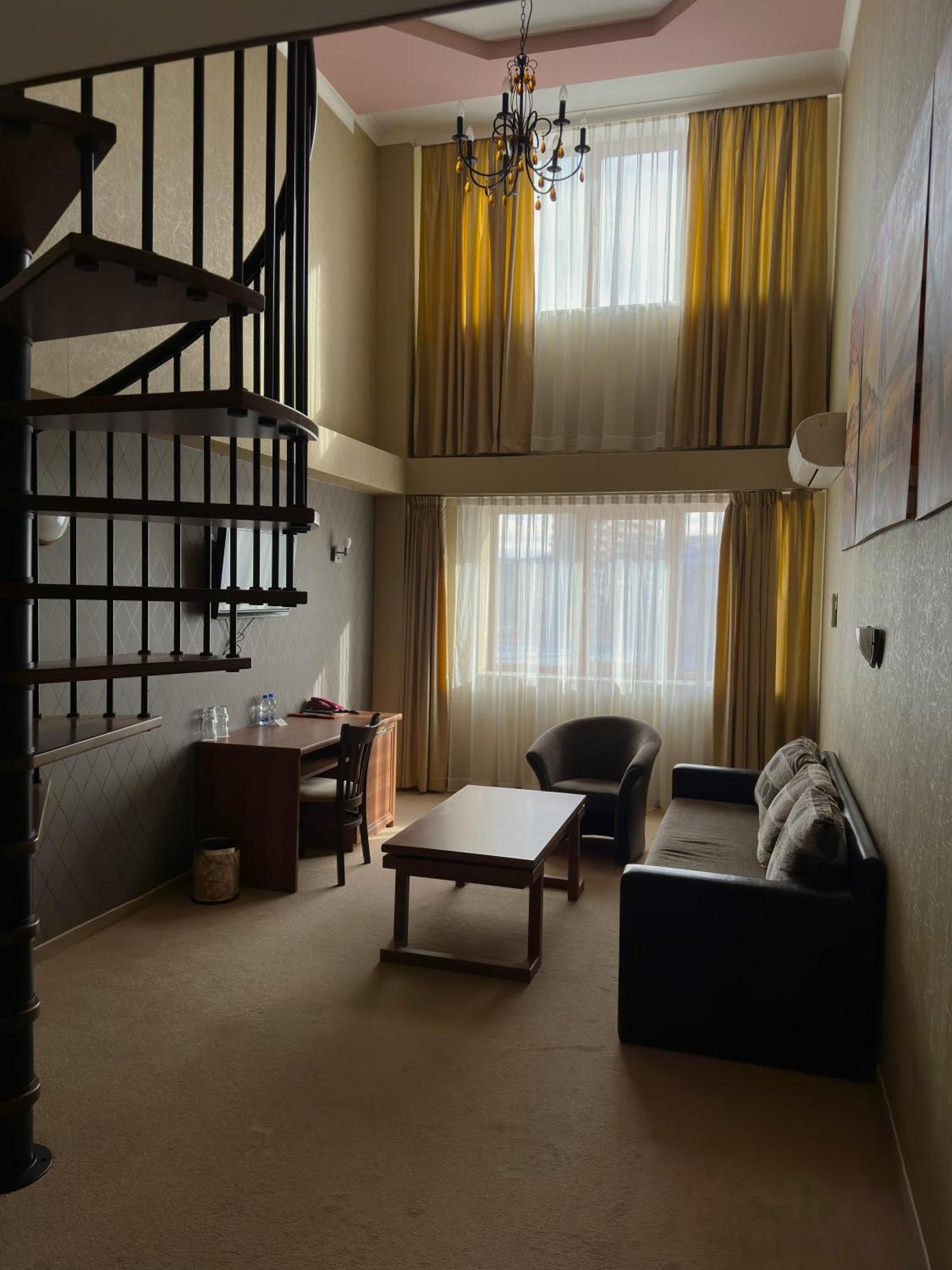 Hotel Elit Pernik Εξωτερικό φωτογραφία