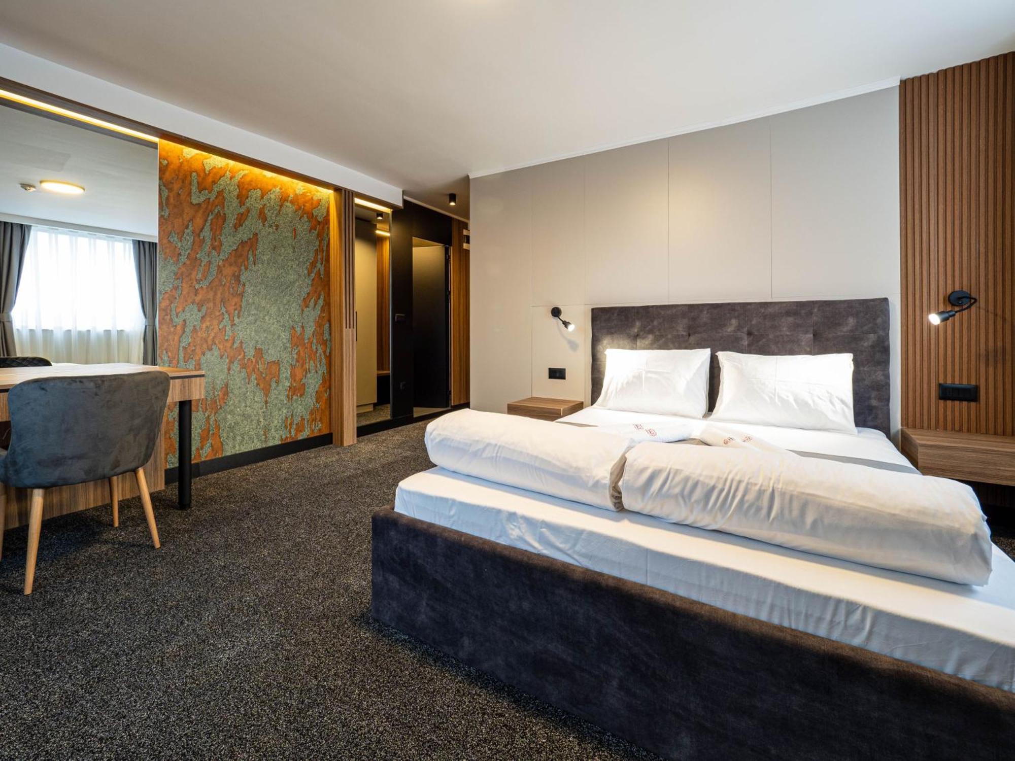 Hotel Elit Pernik Εξωτερικό φωτογραφία