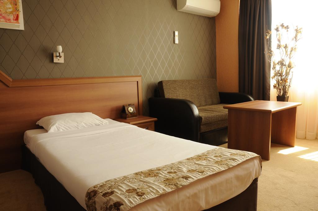Hotel Elit Pernik Εξωτερικό φωτογραφία