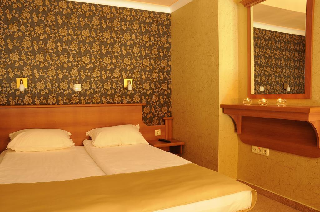 Hotel Elit Pernik Εξωτερικό φωτογραφία
